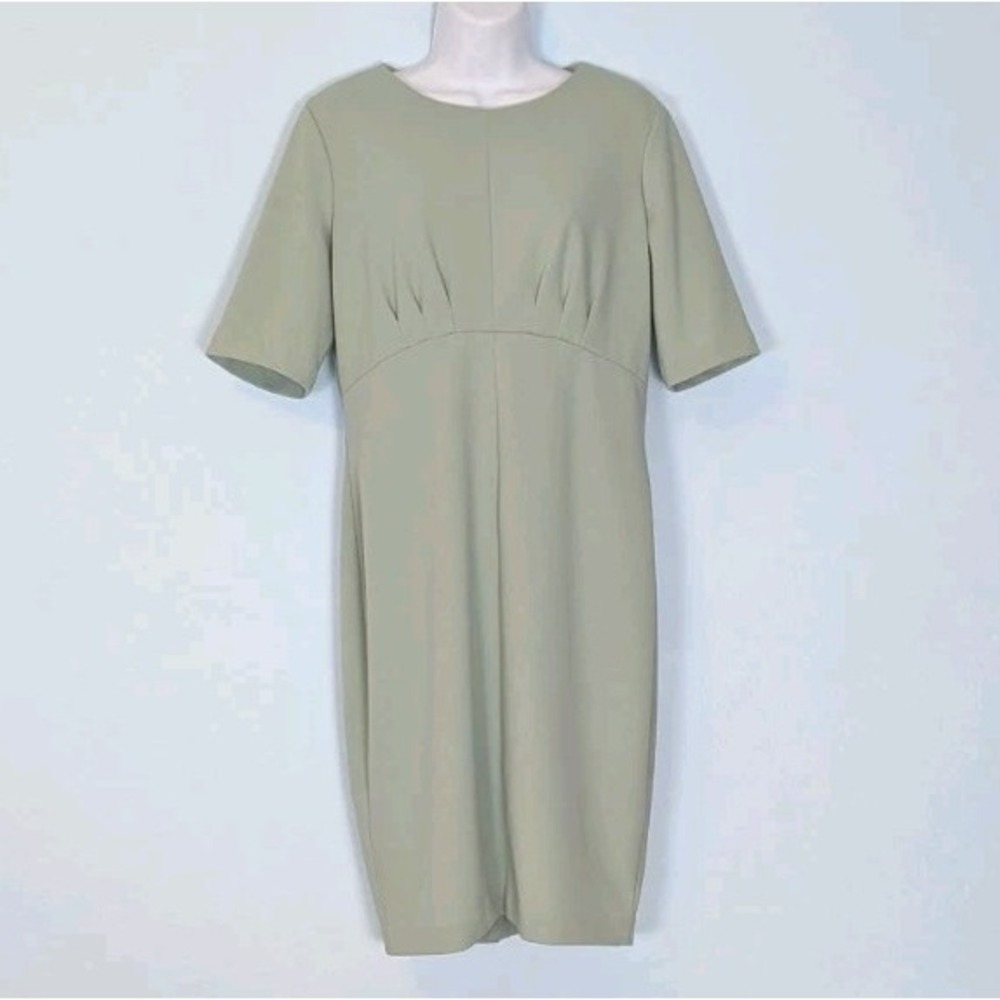 Calvin Klein Sheath Dress Women's 12 Sage Green Short Sleeves Subtle Waist Pleat